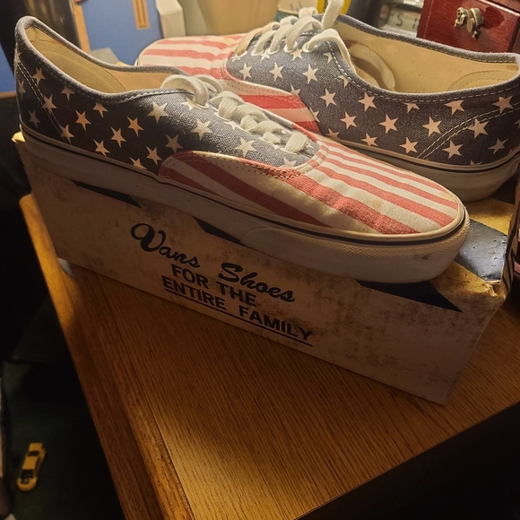 Vans Doren Stars & Stripes | Shoes | United States Flag Colorway - Picture 2 of 4